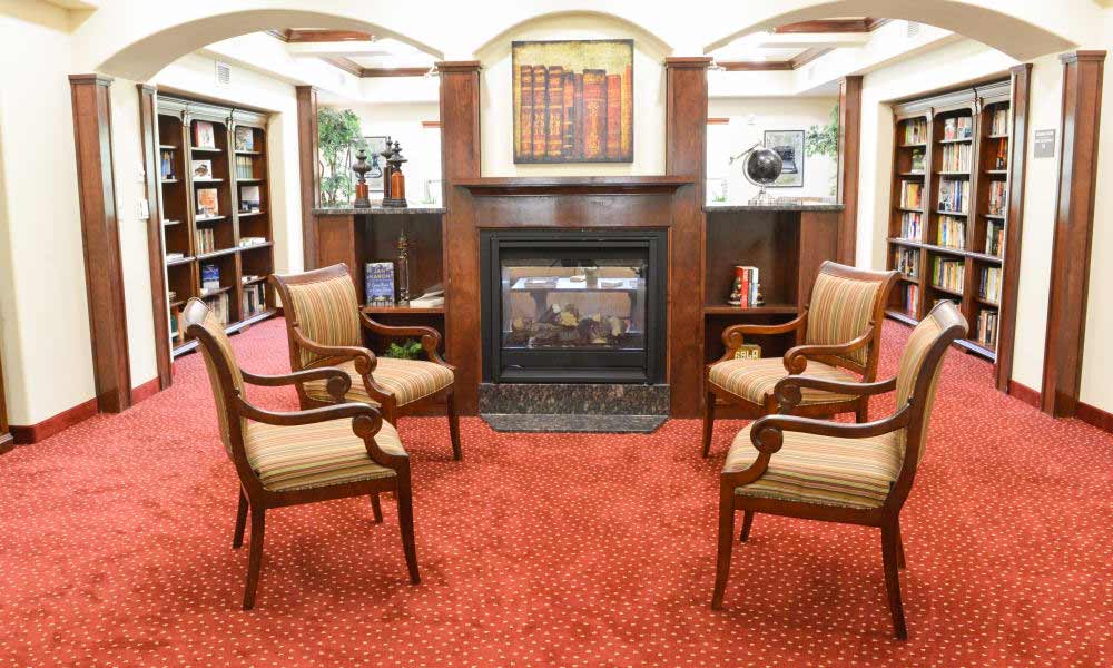 Hawthorn Senior Living. Chesterfield Heights Sitting Area.