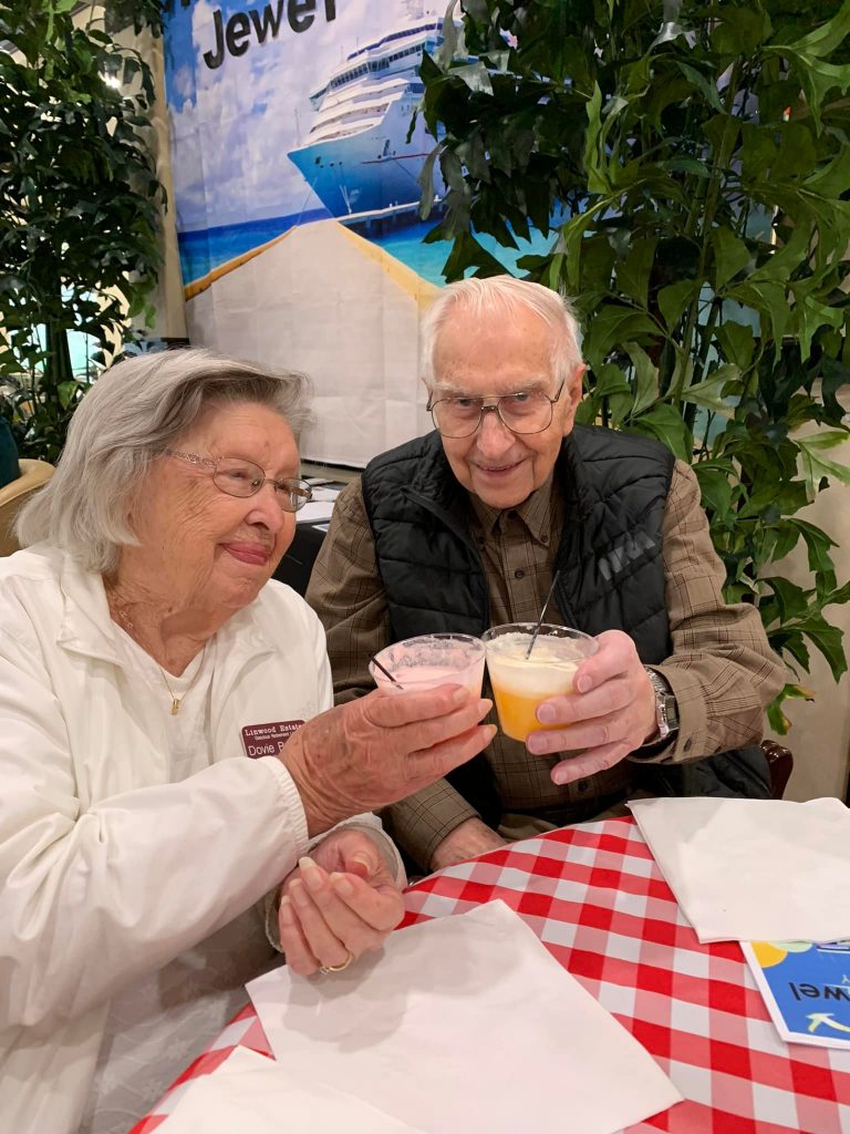 Senior couple boarded the Hawthorn Jewel