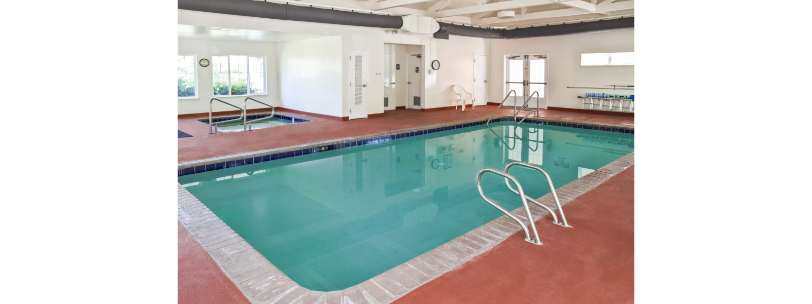 Stoneybrook Lodge Pool'